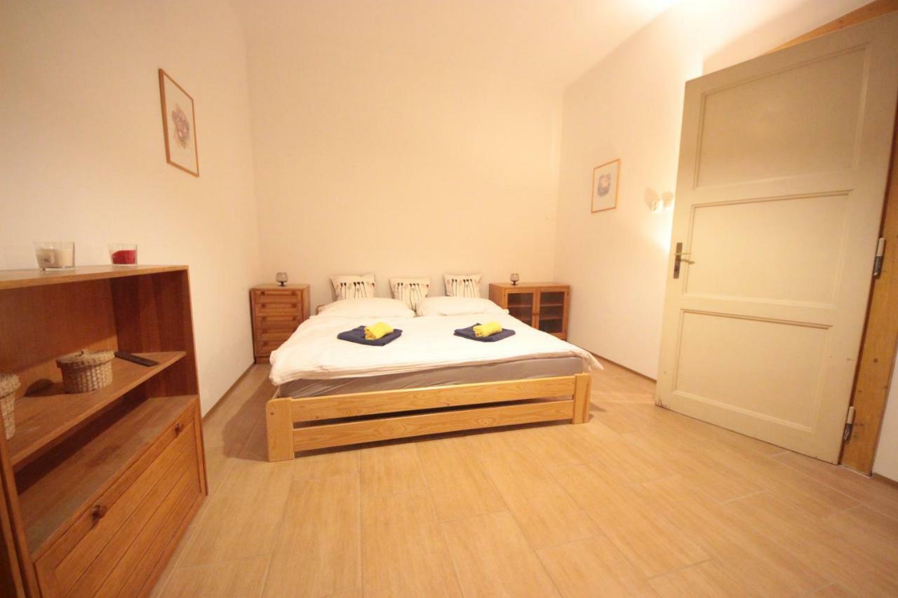 Gallery Apartment Prag Exterior foto