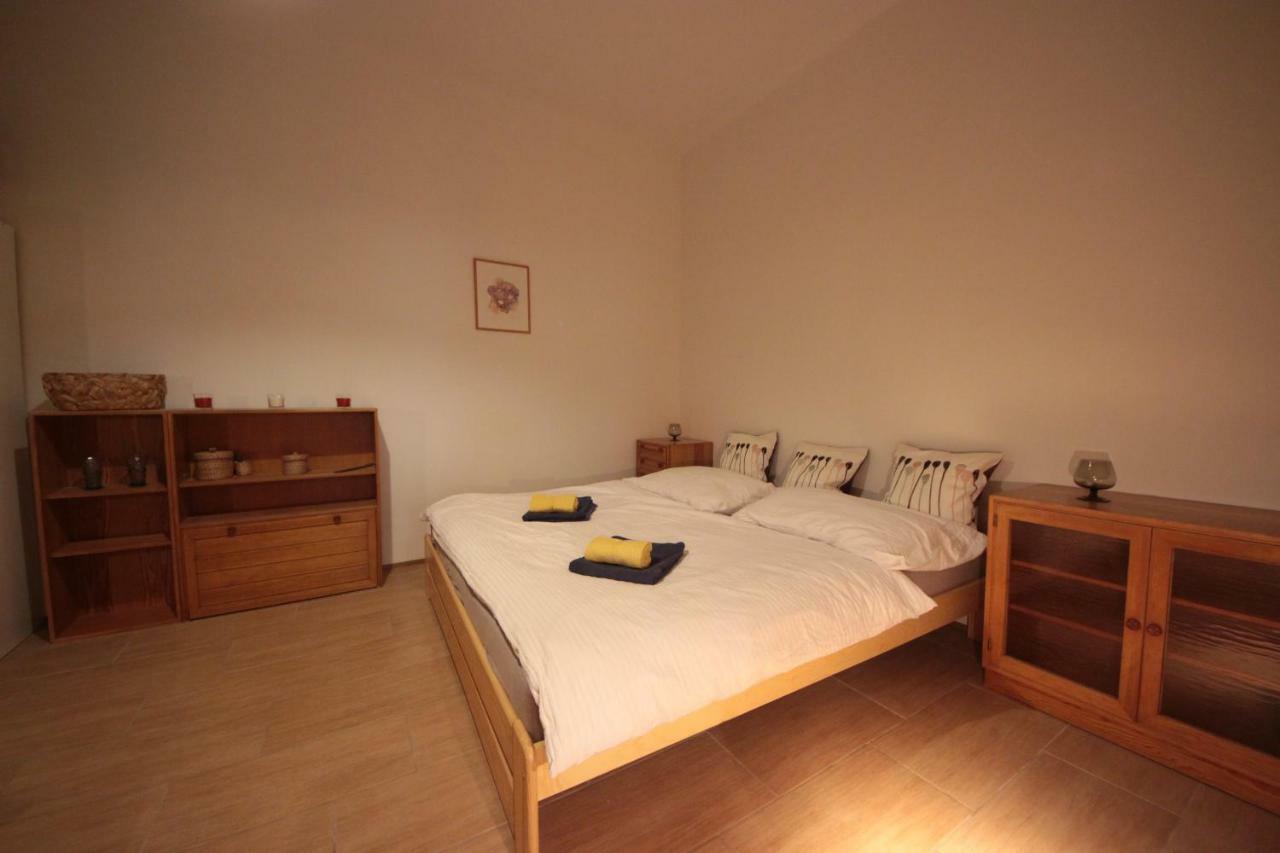 Gallery Apartment Prag Exterior foto